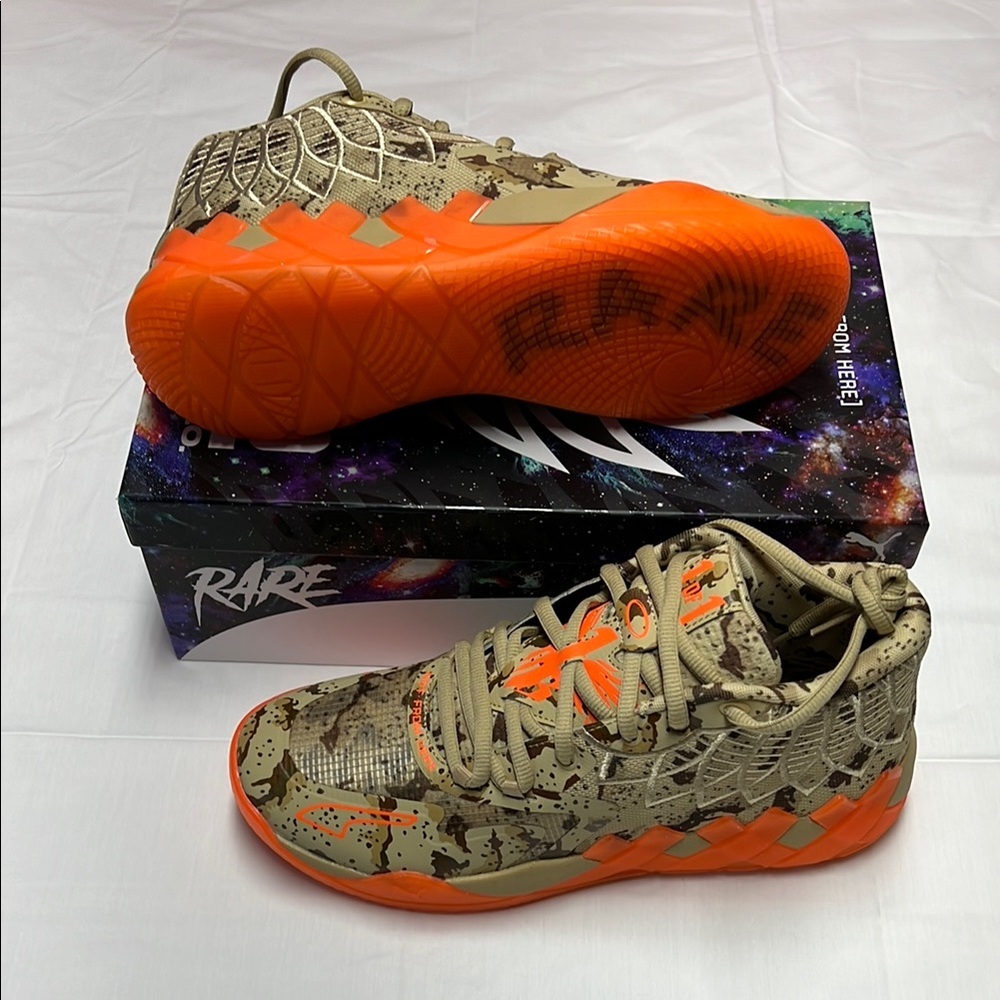 Puma Men's Tan Camo Athletic Shoes with Bright Orange Soles
